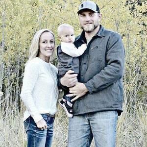 Meet your Posher, Dee-lindsey